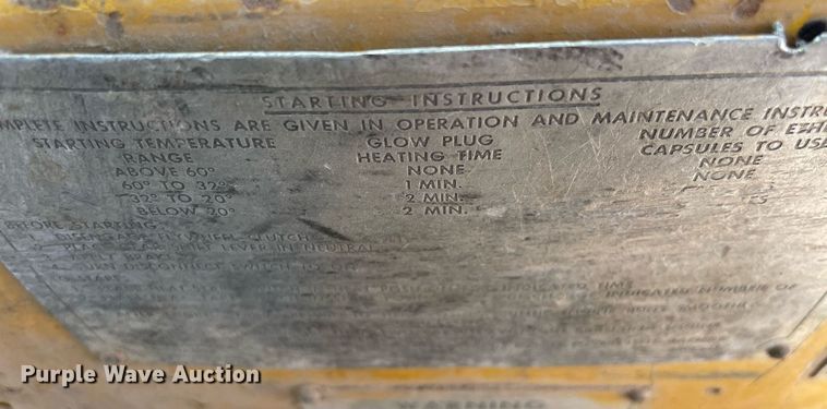 image for item MA9961 1963 Caterpillar 12E  rigid frame motor grader