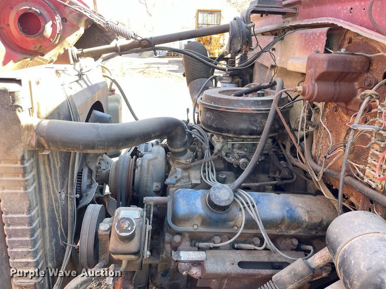 image for item MA9964 1978 Ford 800  pumper fire truck