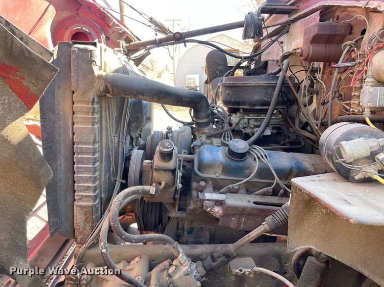 image for item MA9964 1978 Ford 800  pumper fire truck