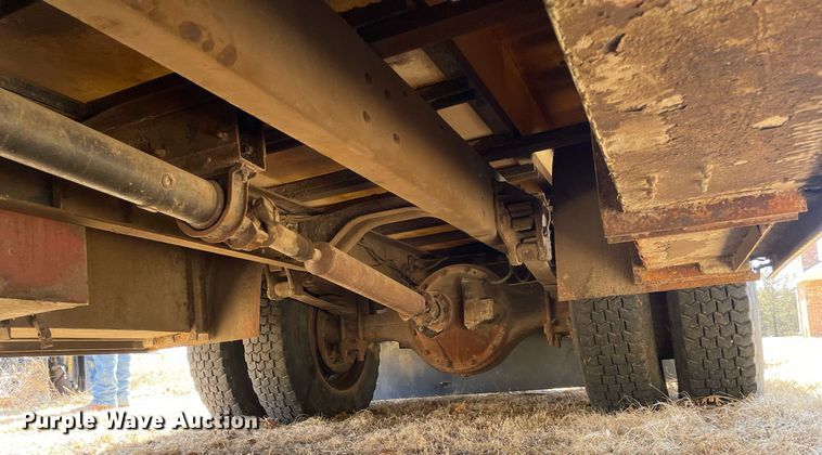 image for item MA9964 1978 Ford 800  pumper fire truck