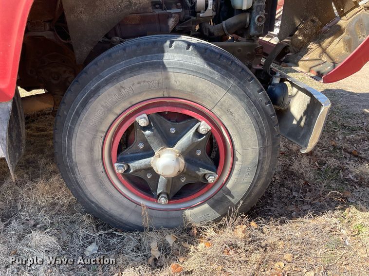 image for item MA9964 1978 Ford 800  pumper fire truck