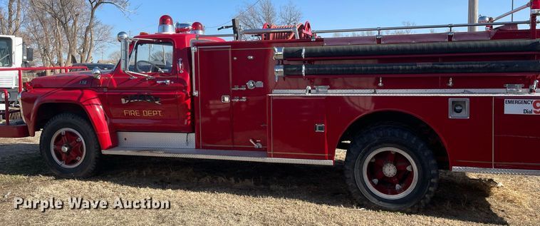 image for item MA9966 1973 Ford F750  pumper fire truck