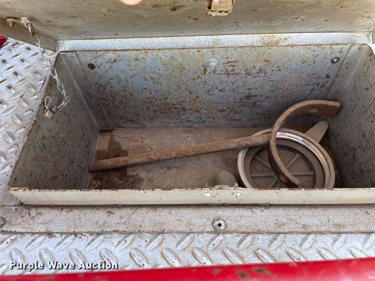 image for item MA9966 1973 Ford F750  pumper fire truck