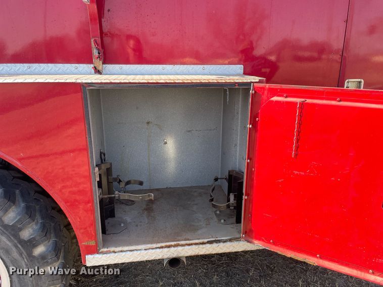 image for item MA9966 1973 Ford F750  pumper fire truck