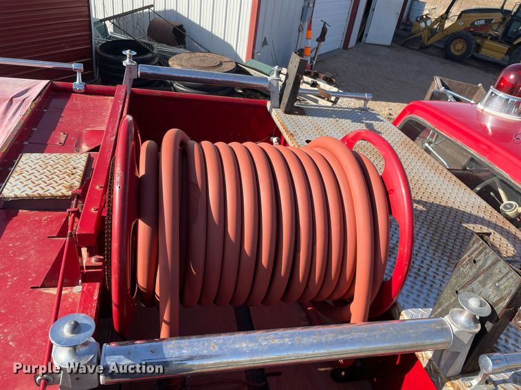 image for item MA9966 1973 Ford F750  pumper fire truck