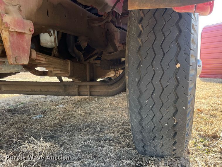 image for item MA9966 1973 Ford F750  pumper fire truck