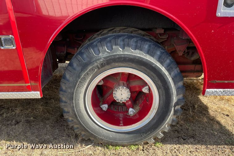 image for item MA9966 1973 Ford F750  pumper fire truck