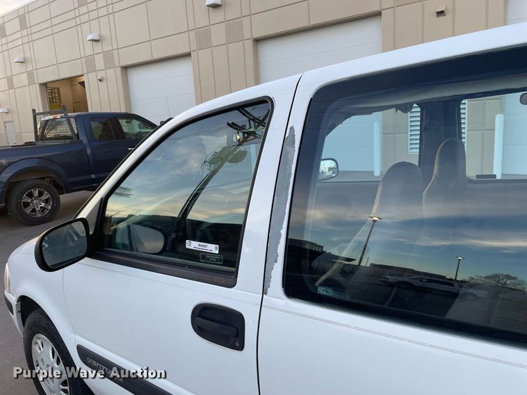 image for item MA9967 1998 Chevrolet Venture  van