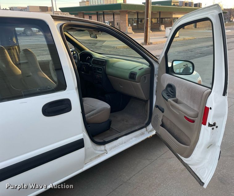 image for item MA9967 1998 Chevrolet Venture  van