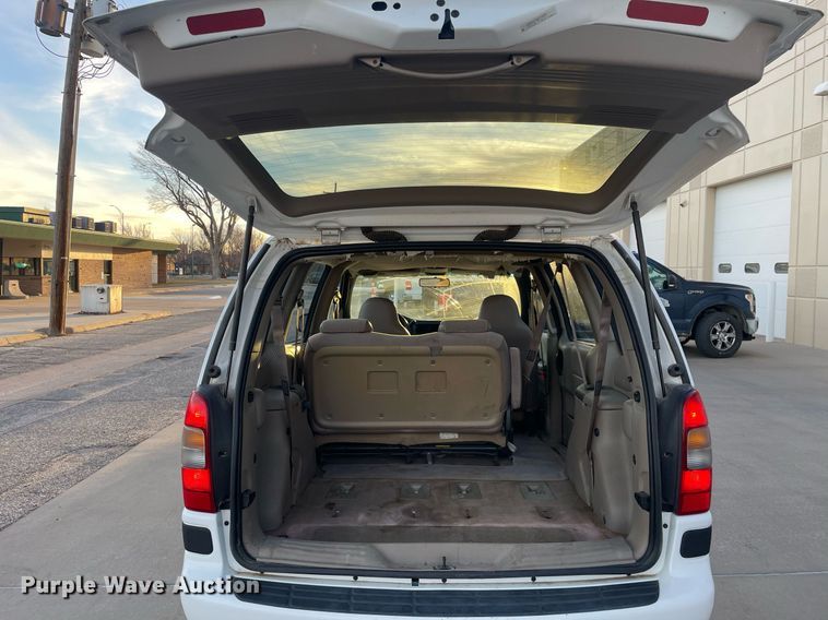 image for item MA9967 1998 Chevrolet Venture  van