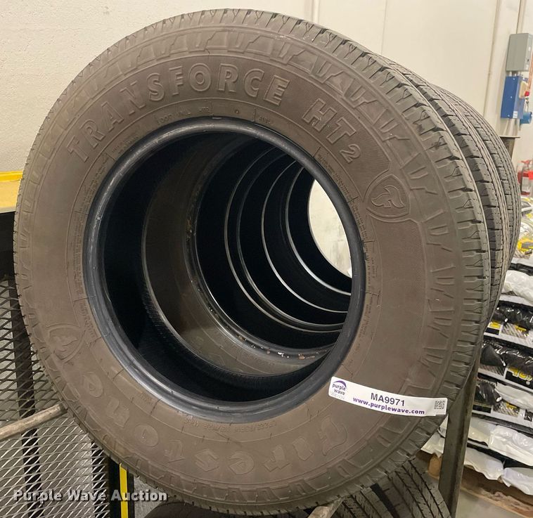 image for item MA9971 (10) 225/75R16 tires