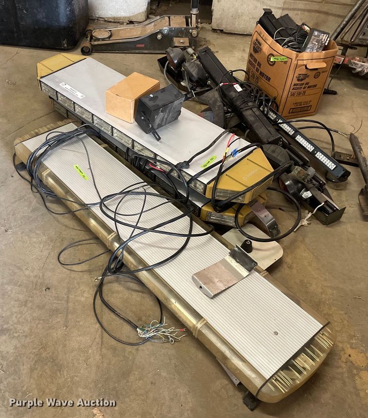 image for item MA9974 Automotive accessories