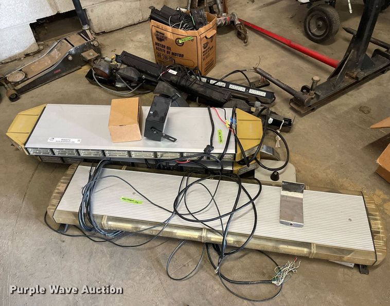 image for item MA9974 Automotive accessories