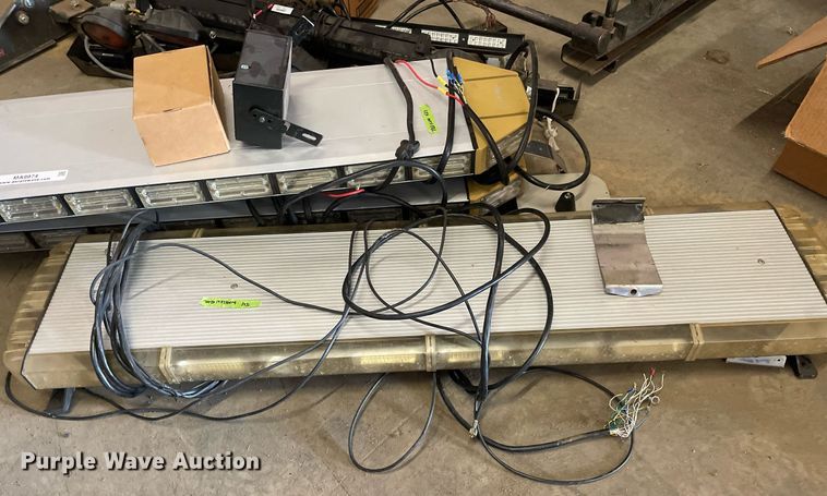 image for item MA9974 Automotive accessories