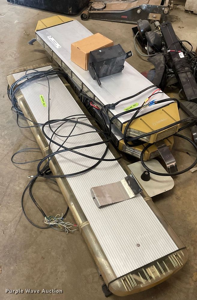 image for item MA9974 Automotive accessories