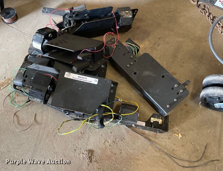 image for item MA9976 (5) Pro-Gard firearm racks