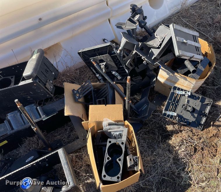 image for item MA9980 Automotive accessories