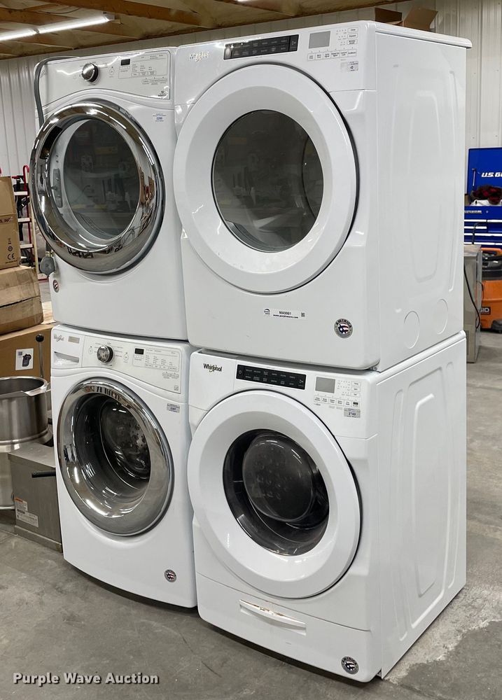 image for item MA9981 (2) Whirlpool washer and dryer sets