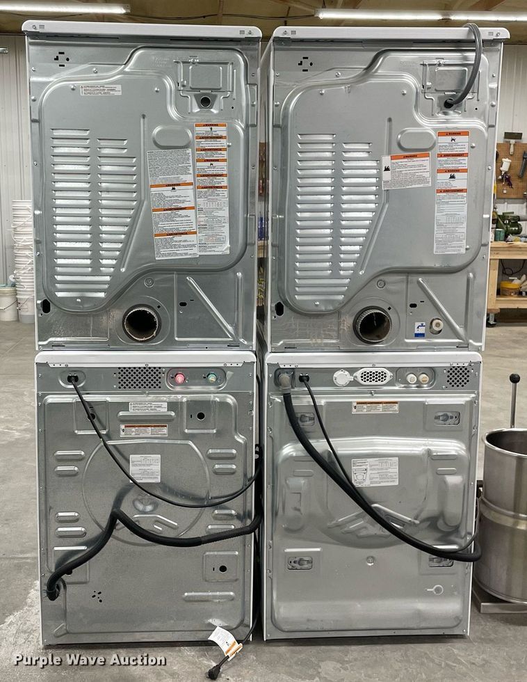 image for item MA9981 (2) Whirlpool washer and dryer sets