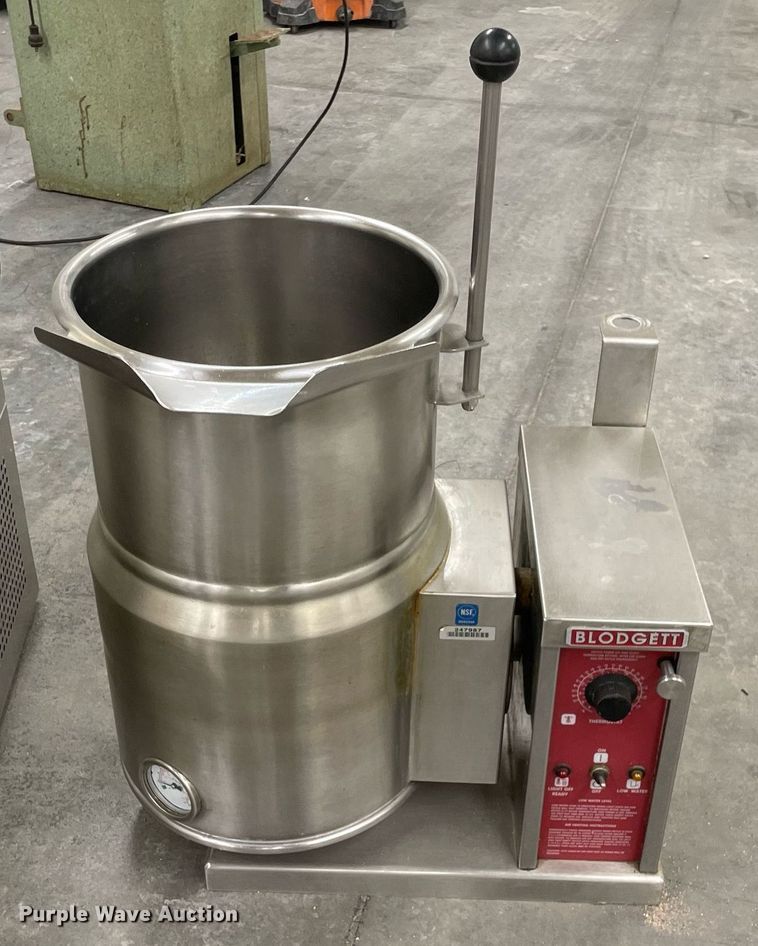 image for item MA9982 Restaurant equipment