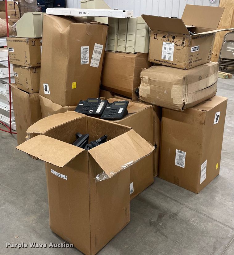 image for item MA9983 Approximately 300 phones