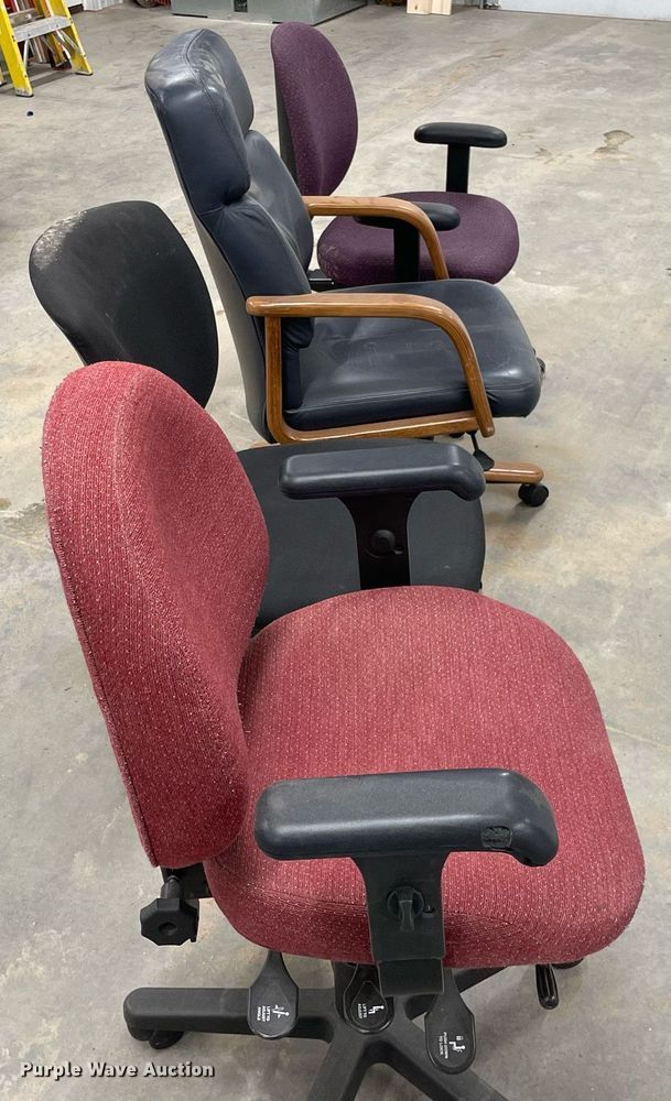 image for item MA9989 (12) chairs