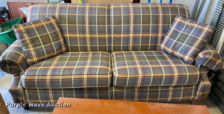 image for item MA9990 Furniture