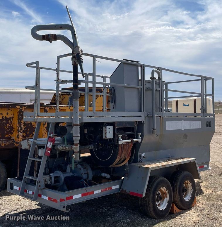 image for item MA9993 2006 Kincaid 1200 Pro Series  hydroseeder