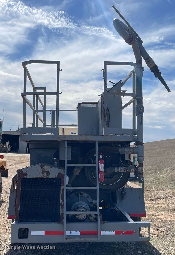 image for item MA9993 2006 Kincaid 1200 Pro Series  hydroseeder