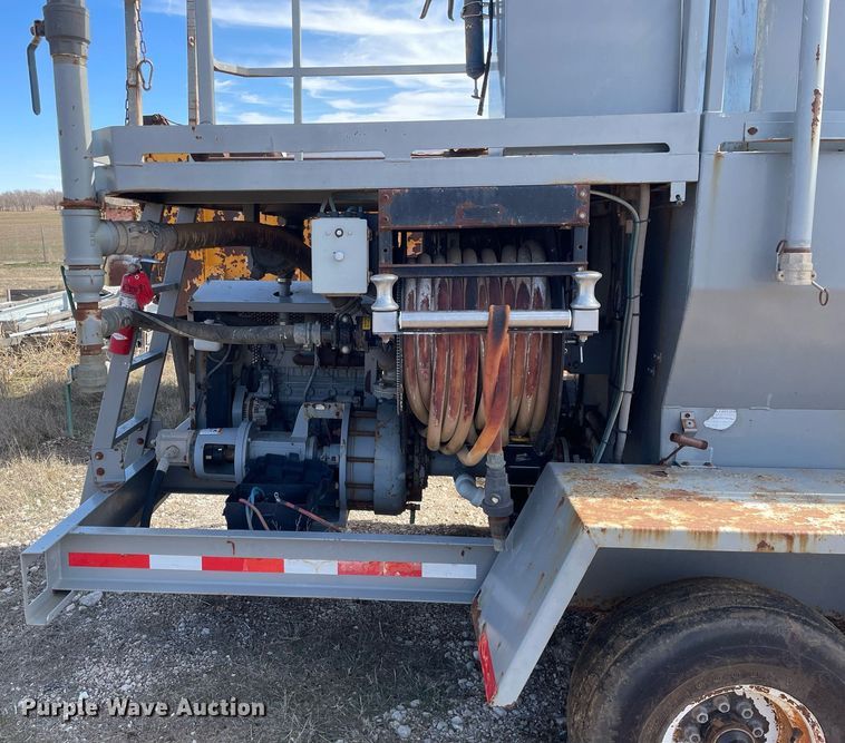 image for item MA9993 2006 Kincaid 1200 Pro Series  hydroseeder