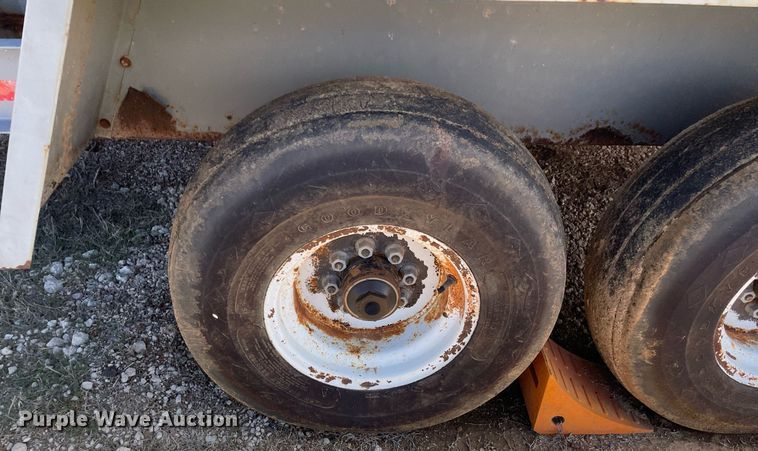 image for item MA9993 2006 Kincaid 1200 Pro Series  hydroseeder