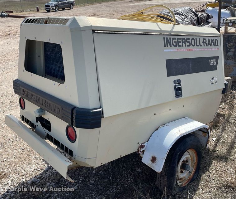 image for item MA9995 1998 Ingersoll Rand 185  air compressor