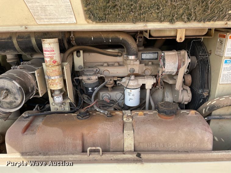 image for item MA9995 1998 Ingersoll Rand 185  air compressor