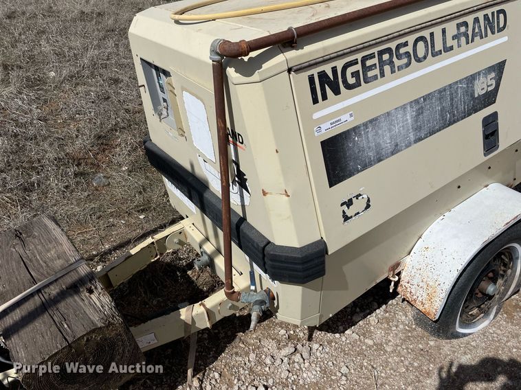 image for item MA9995 1998 Ingersoll Rand 185  air compressor
