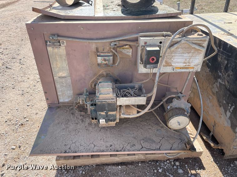 image for item MA9996 Reznor RA350  heater