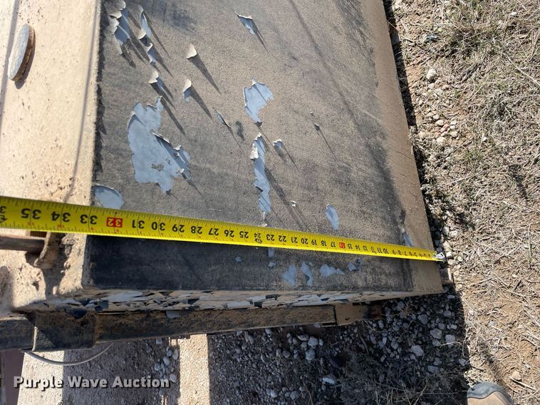 image for item MA9996 Reznor RA350  heater