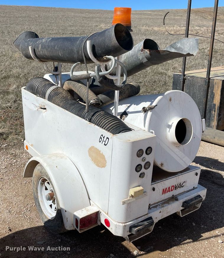 image for item MA9997 Madvac 61-D  lawn vacuum