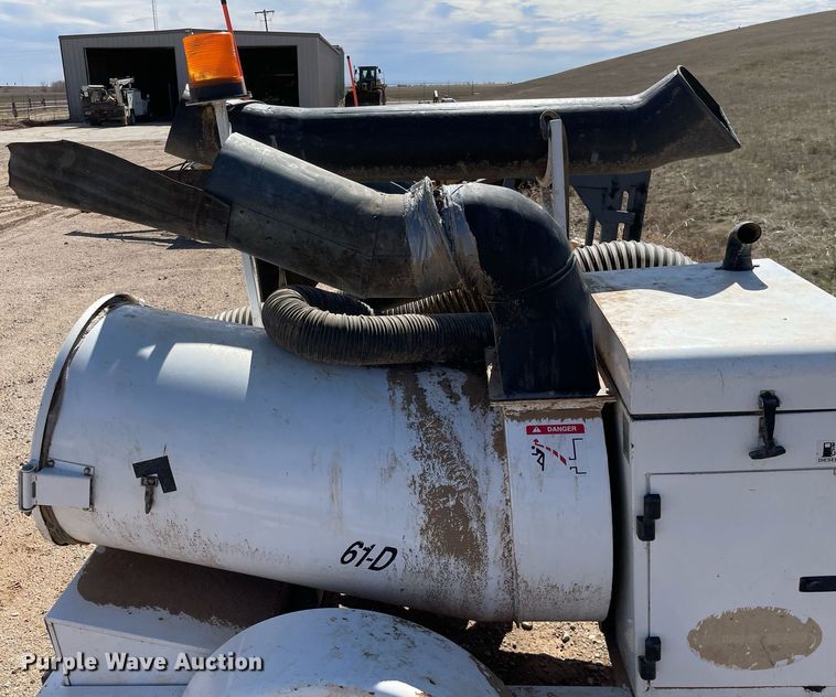 image for item MA9997 Madvac 61-D  lawn vacuum