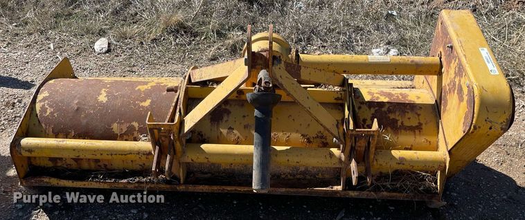 image for item MB9001 Ford 917  flail mower