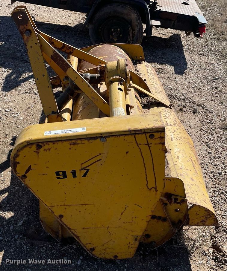 image for item MB9001 Ford 917  flail mower