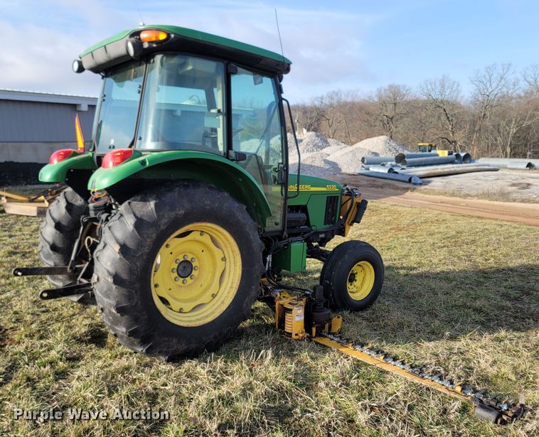 image for item MB9783 2003 John Deere 5220  tractor