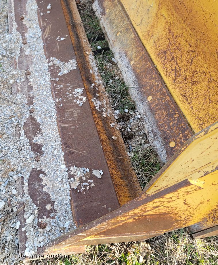 image for item MB9784 John Deere AT447279  4-in-1 bucket