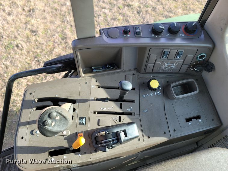 image for item MB9786 2008 John Deere 6430  tractor