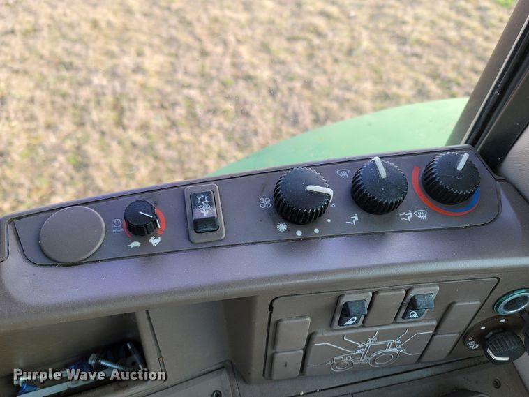 image for item MB9786 2008 John Deere 6430  tractor