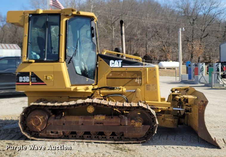 image for item MB9788 2005 Caterpillar D3GXL  dozer