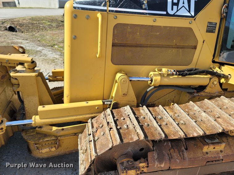 image for item MB9788 2005 Caterpillar D3GXL  dozer