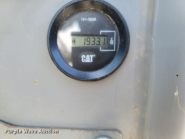 image for item MB9788 2005 Caterpillar D3GXL  dozer