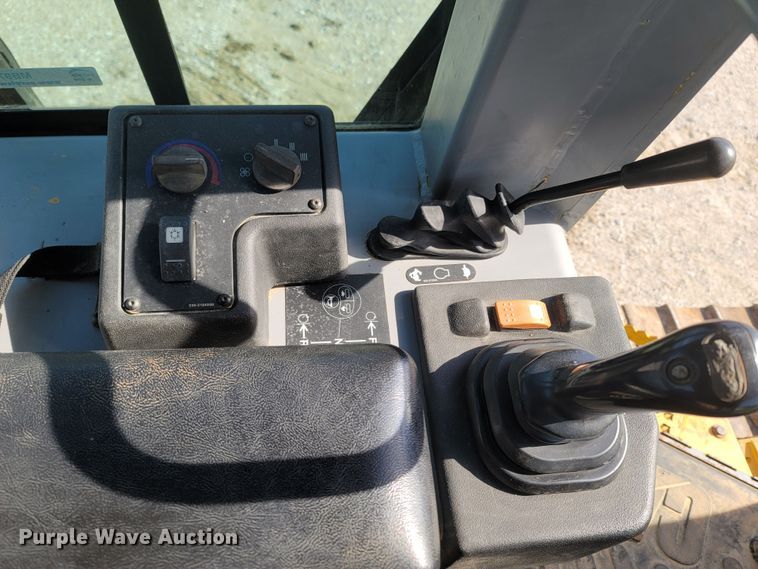 image for item MB9788 2005 Caterpillar D3GXL  dozer