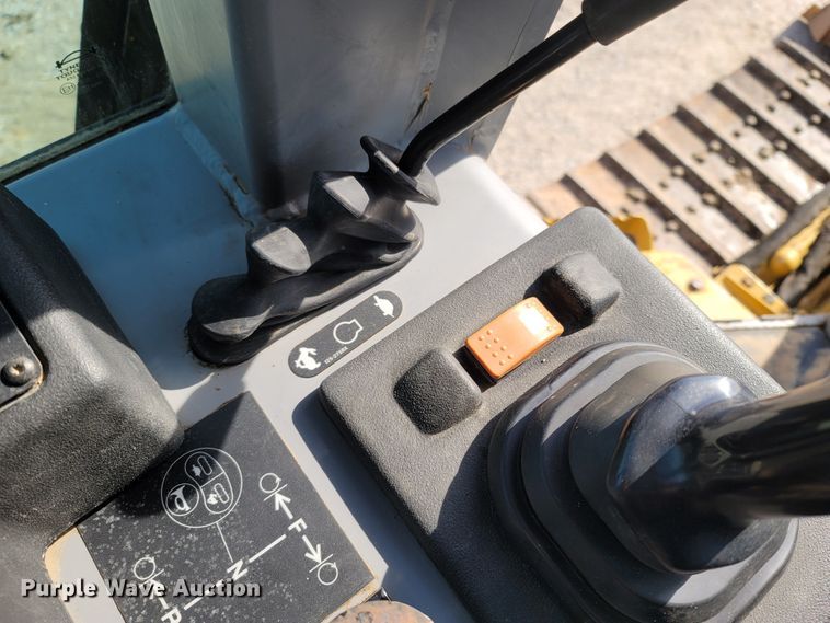 image for item MB9788 2005 Caterpillar D3GXL  dozer