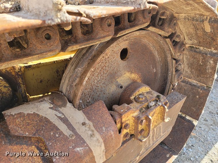 image for item MB9788 2005 Caterpillar D3GXL  dozer